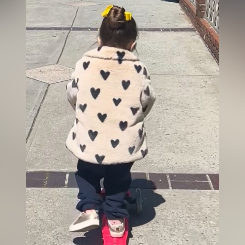 H&M toddler girl Teddy Jacket in 3T